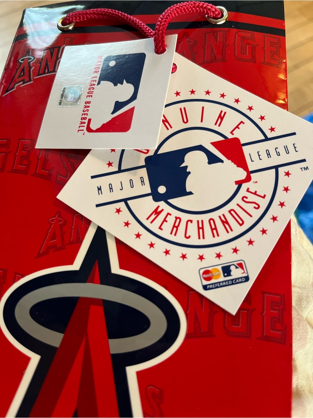 Los Angeles Angels Red Decorative Wine Gift Bag- Official MLB Logo - Picture 5 of 6